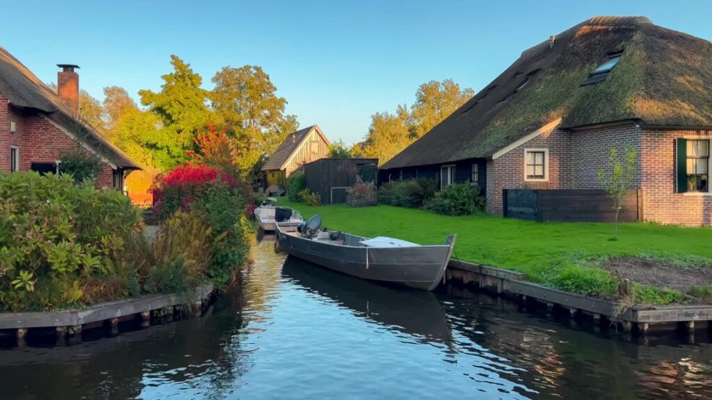 Mazury, znane jako Kraina Tysiąca Jezior, od lat przyciągają zarówno turystów, jak i inwestorów szukających idealnego miejsca na budowę domu czy prowadzenie działalności turystycznej.